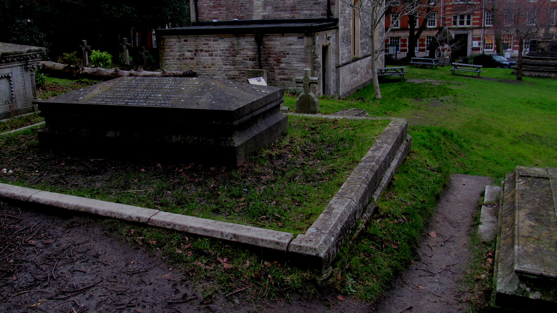 A squirrel near the tomb